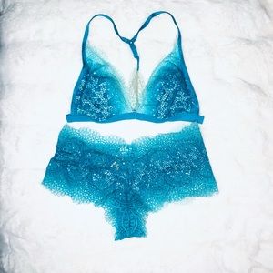 Victoria Secrets body by Victoria Sea-foam Ombré Lace Lingerie Set